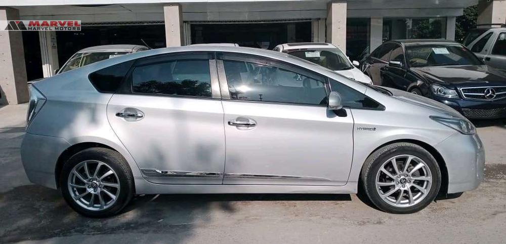 Toyota Prius 2014 for Sale in Islamabad Toyota Prius 2014 for Sale in Islamabad Image-9