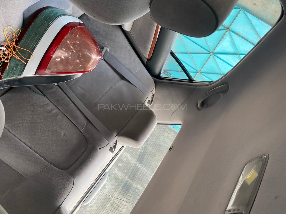 Toyota Mark II 2004 for Sale in Gujranwala Toyota Mark II 2004 for Sale in Gujranwala Image-16