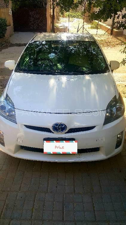 Toyota Prius 2010 for Sale in Karachi Image-1