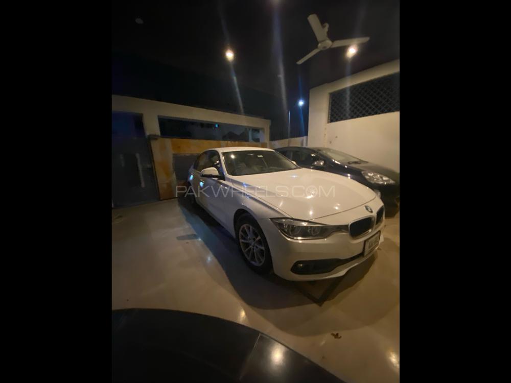 بی ایم ڈبلیو 3 سیریز 2016 for Sale in اسلام آباد Image-1