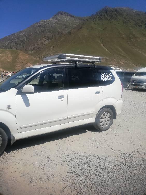 ٹویوٹا اونزا 2010 for Sale in لاہور ٹویوٹا اونزا 2010 for Sale in لاہور Image-2