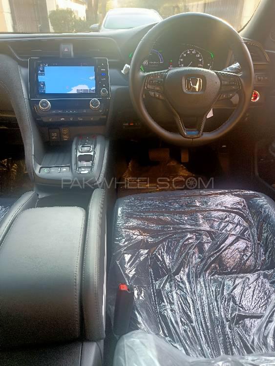 Honda Insight 2018 for Sale in Islamabad Honda Insight 2018 for Sale in Islamabad Image-13
