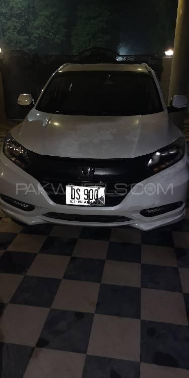 Honda Vezel 2014 for Sale in Sialkot Image-1
