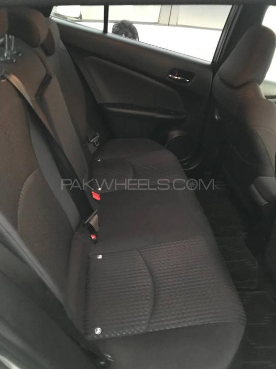 Toyota Prius 2016 for Sale in Islamabad Toyota Prius 2016 for Sale in Islamabad Image-12