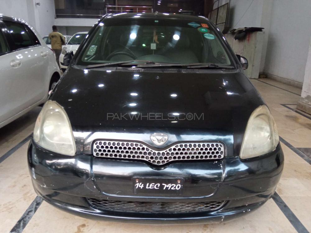 Toyota Vitz 1999 for Sale in Lahore Image-1