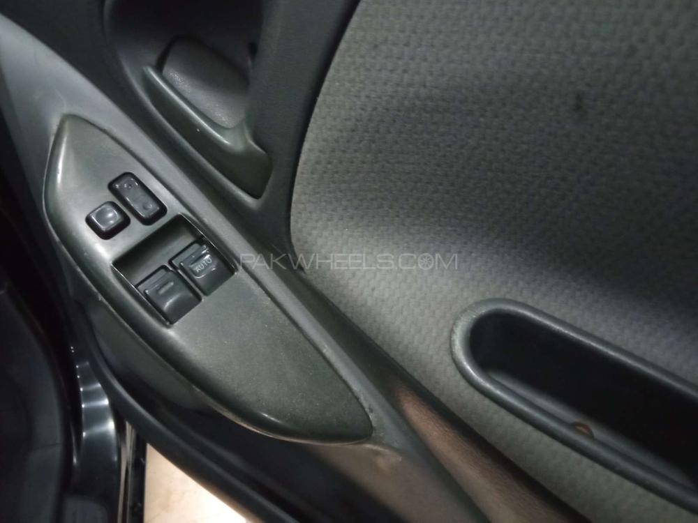 Toyota Vitz 1999 for Sale in Lahore Toyota Vitz 1999 for Sale in Lahore Image-7