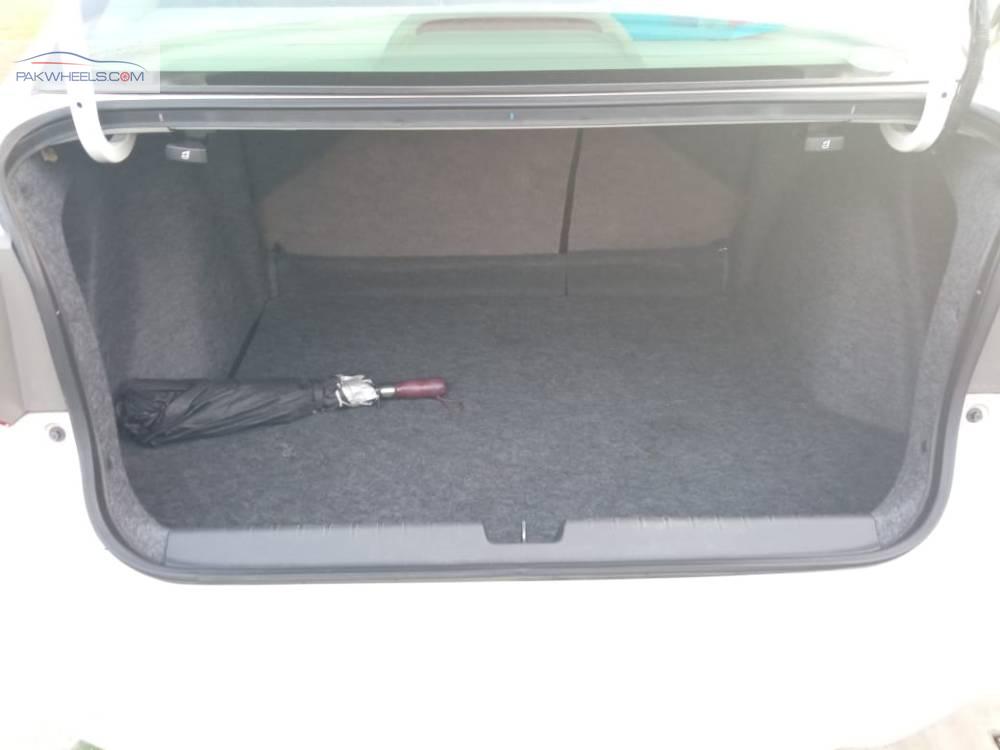 Honda Grace Hybrid 2015 for Sale in Islamabad Honda Grace Hybrid 2015 for Sale in Islamabad Image-8
