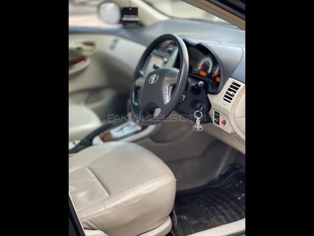 Toyota Corolla 2011 for Sale in Lahore Toyota Corolla 2011 for Sale in Lahore Image-9