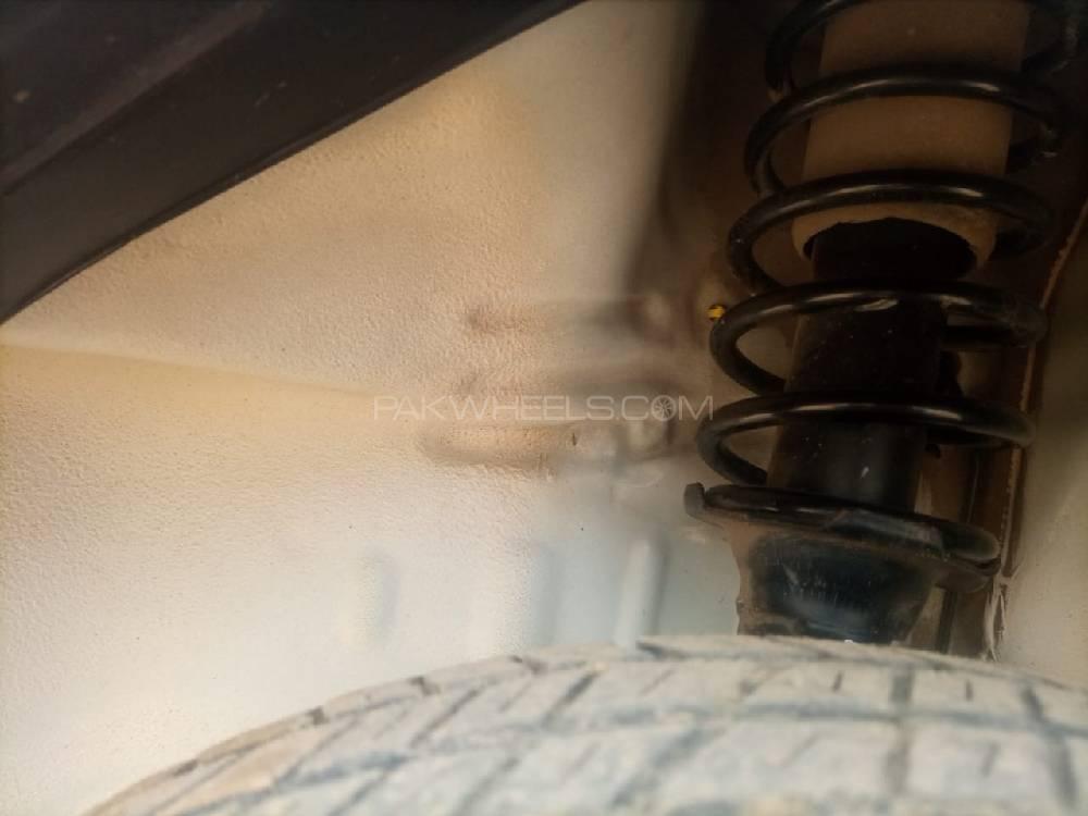 Suzuki Mehran 2015 for Sale in Jhang Suzuki Mehran 2015 for Sale in Jhang Image-13