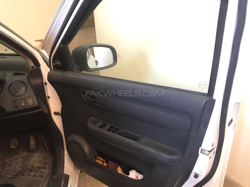 Suzuki Swift 2012 for Sale in Multan Suzuki Swift 2012 for Sale in Multan Image-7