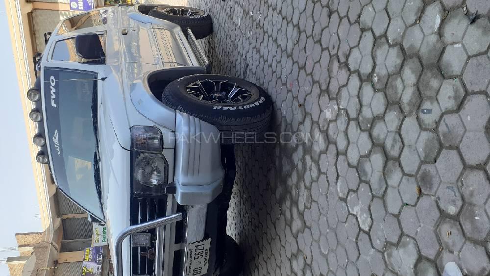 Mitsubishi Pajero 1993 for Sale in Peshawar Mitsubishi Pajero 1993 for Sale in Peshawar Image-4