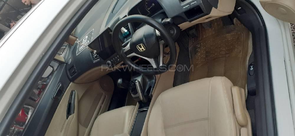Honda Civic 2010 for Sale in Gujar Khan Honda Civic 2010 for Sale in Gujar Khan Image-11