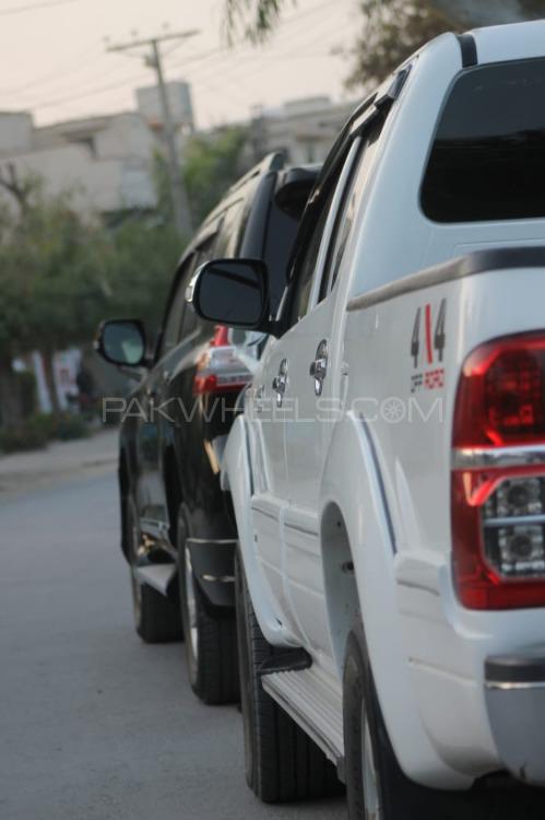 Toyota Hilux 2007 for Sale in Bahawalpur Toyota Hilux 2007 for Sale in Bahawalpur Image-17