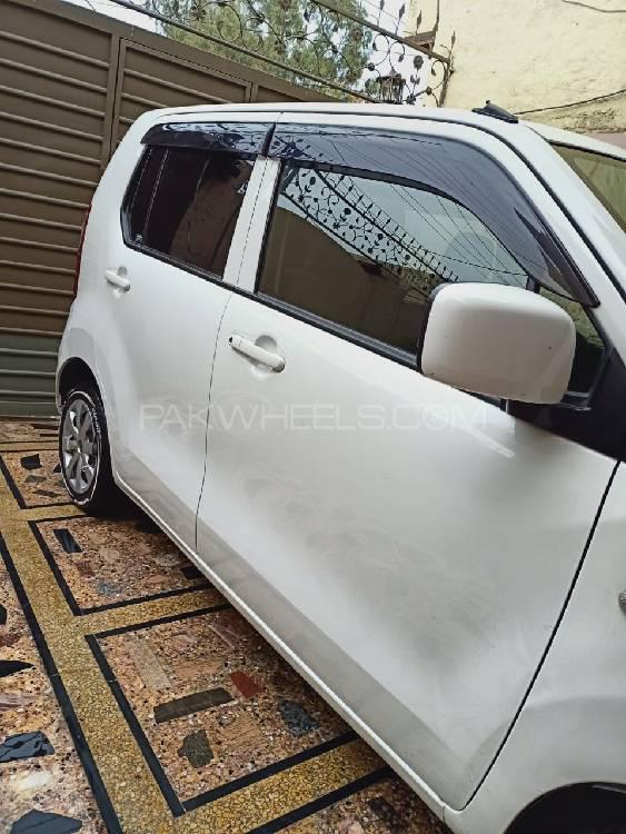 Mazda Flair 2015 for Sale in Fateh Jang Mazda Flair 2015 for Sale in Fateh Jang Image-4