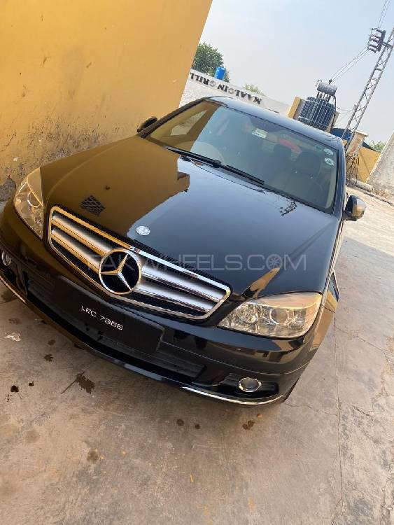 Mercedes Benz C Class 2007 for Sale in Nowshera cantt Image-1