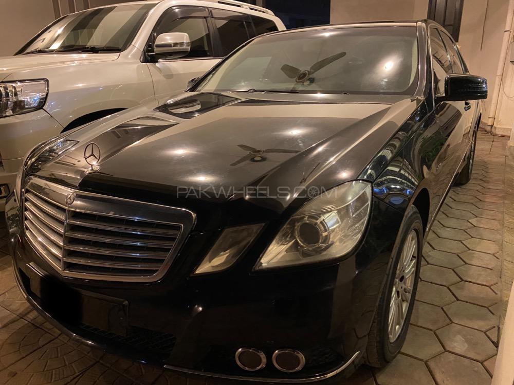 Mercedes Benz E Class 2011 for Sale in Peshawar Image-1