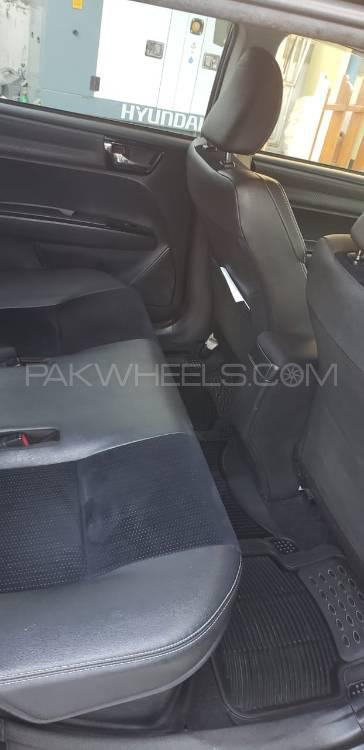 ٹویوٹا کرولا فیلڈر 2015 for Sale in کراچی ٹویوٹا کرولا فیلڈر 2015 for Sale in کراچی Image-5