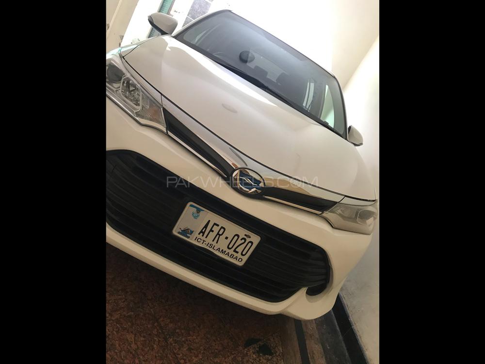 Toyota Corolla Fielder 2017 for Sale in Peshawar Image-1