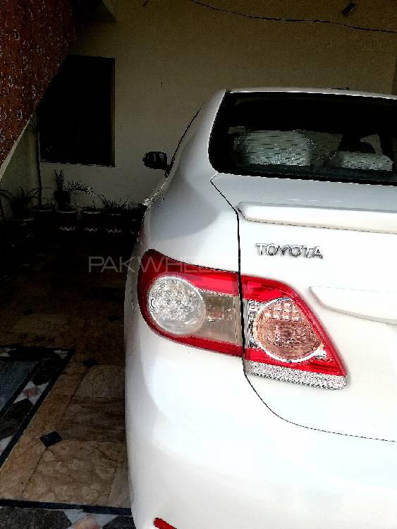 Toyota Corolla 2012 for Sale in Fateh Jang Image-1