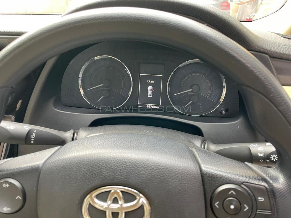 Toyota Corolla 2018 for Sale in Gujranwala Toyota Corolla 2018 for Sale in Gujranwala Image-7