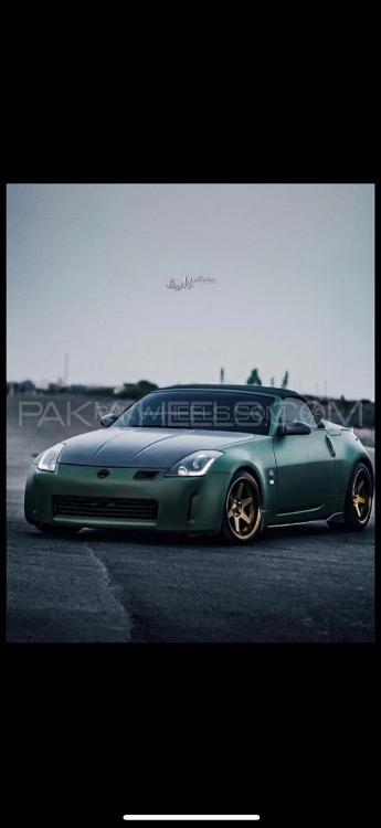 Nissan 350Z - 2004  Nissan 350Z - 2004  Image-2