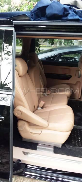 KIA Carnival 2020 for Sale in Lahore KIA Carnival 2020 for Sale in Lahore Image-3