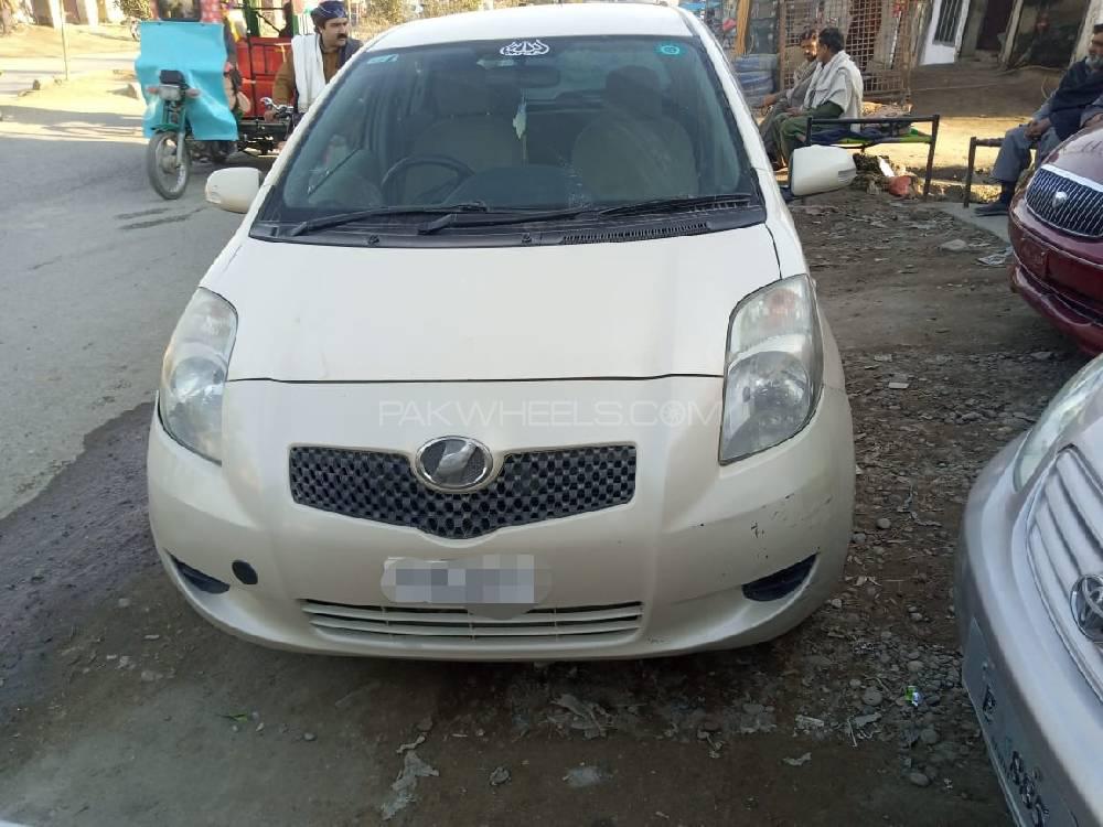 Toyota Vitz 2006 for Sale in Peshawar Image-1