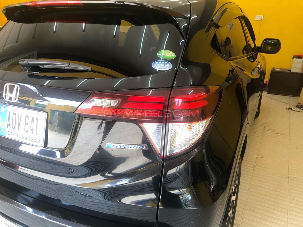 Honda Vezel 2014 for Sale in Bahawalpur Honda Vezel 2014 for Sale in Bahawalpur Image-8