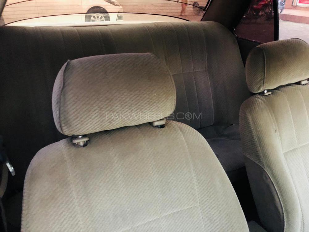 Nissan Sunny 1993 for Sale in Peshawar Nissan Sunny 1993 for Sale in Peshawar Image-6