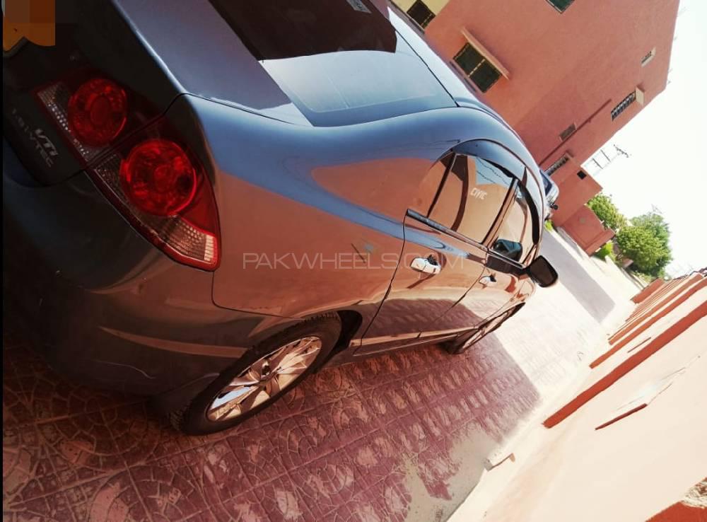Honda Civic 2011 for Sale in Hyderabad Honda Civic 2011 for Sale in Hyderabad Image-4