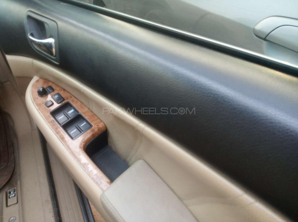 Honda Accord 2005 for Sale in Gujranwala Honda Accord 2005 for Sale in Gujranwala Image-10