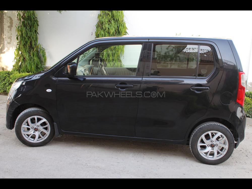 Suzuki Wagon R 2017 for Sale in Multan Image-1
