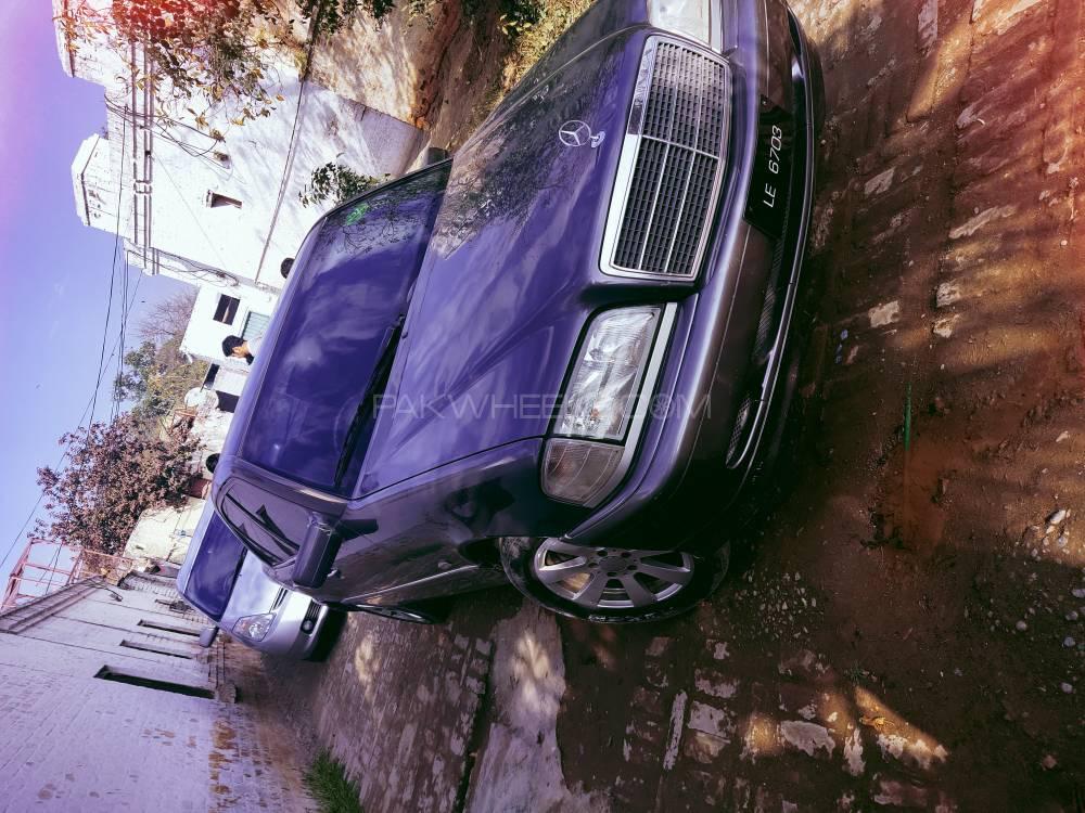 مرسڈیز بینز سی کلاس 1998 for Sale in پشاور مرسڈیز بینز سی کلاس 1998 for Sale in پشاور Image-2