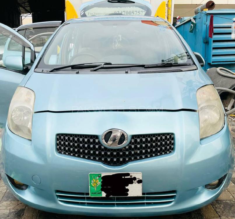 Toyota Vitz 2006 for Sale in Lahore Image-1