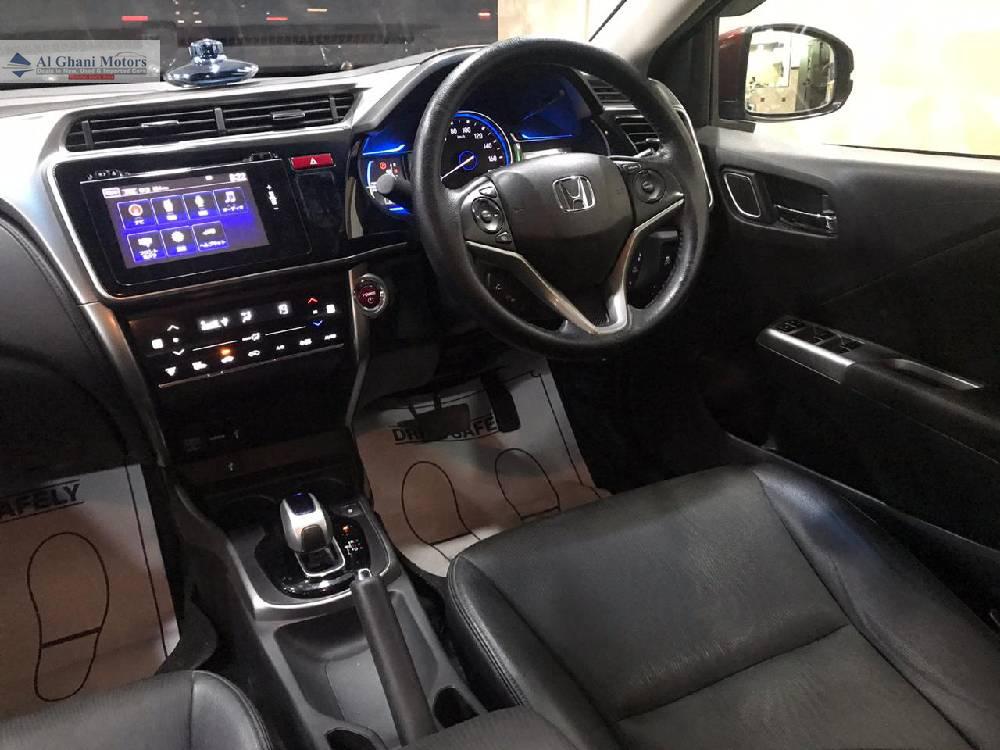 ہونڈا گریس ہائبرڈ 2014 for Sale in کراچی ہونڈا گریس ہائبرڈ 2014 for Sale in کراچی Image-11