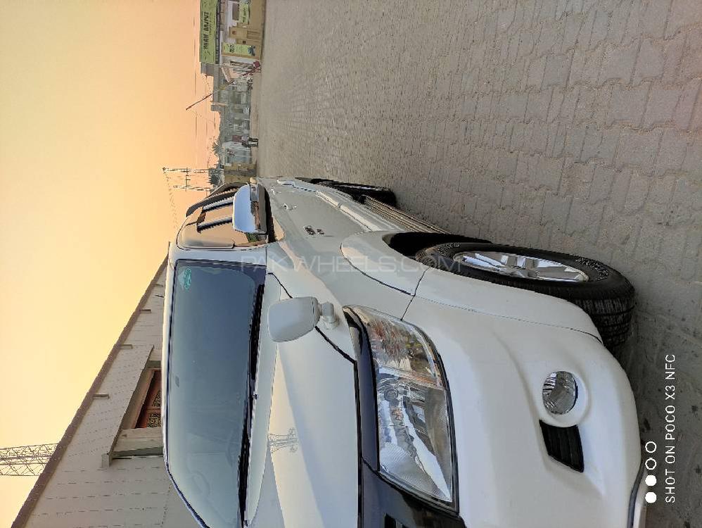 Toyota Hilux 2016 for Sale in Multan Toyota Hilux 2016 for Sale in Multan Image-6