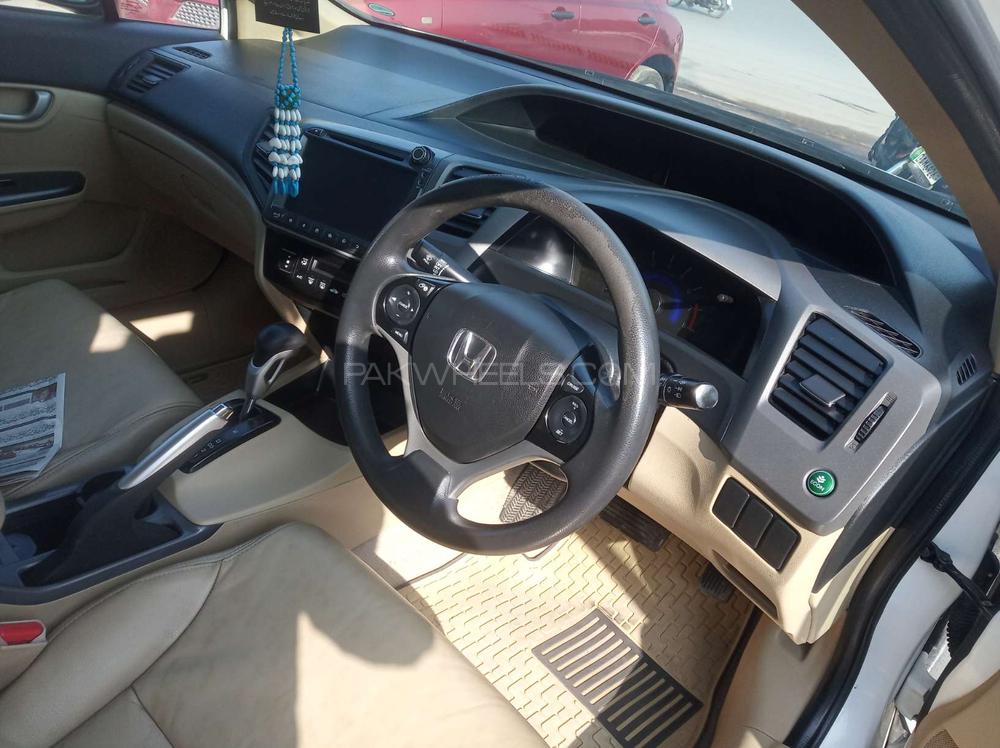 ہونڈا سوک 2015 for Sale in گجرانوالہ ہونڈا سوک 2015 for Sale in گجرانوالہ Image-6