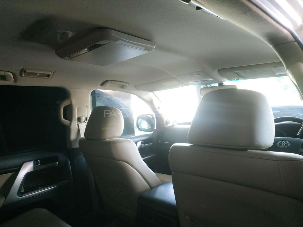 Toyota Land Cruiser 2009 for Sale in Islamabad Toyota Land Cruiser 2009 for Sale in Islamabad Image-11