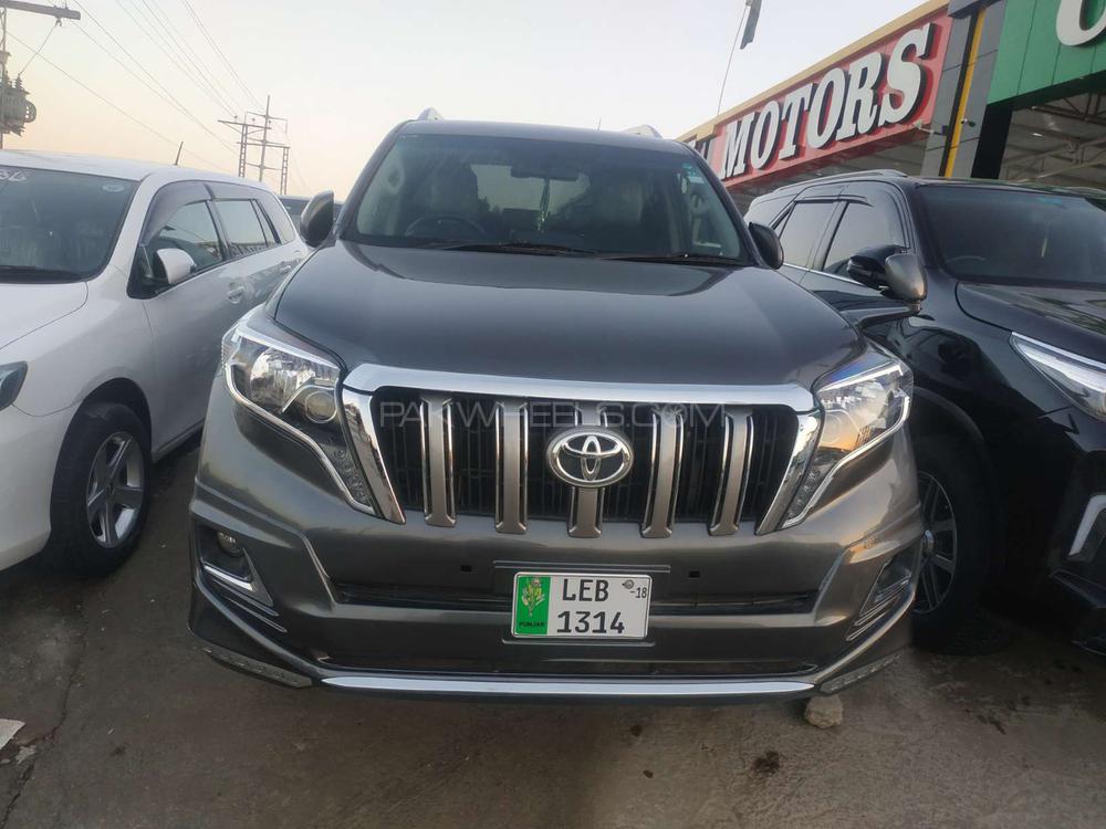 Toyota Prado 2012 for Sale in Peshawar Image-1