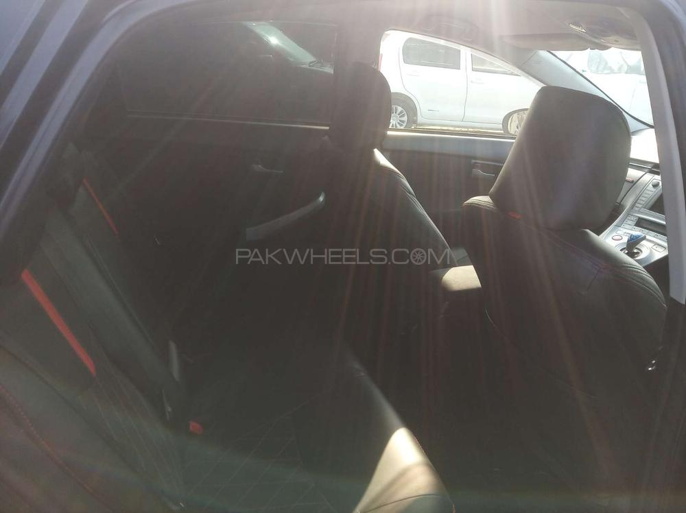 Toyota Prius 2012 for Sale in Gujranwala Toyota Prius 2012 for Sale in Gujranwala Image-13