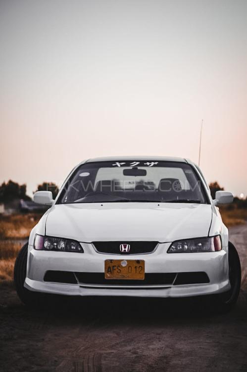 Honda Accord - 2002  Honda Accord - 2002  Image-4