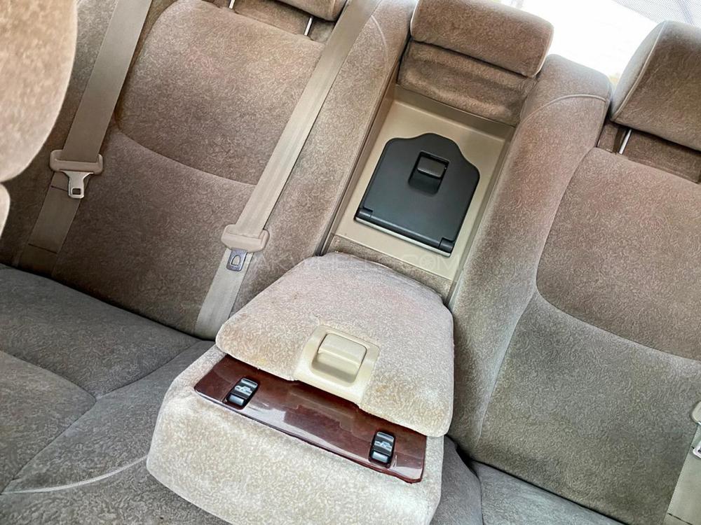 Toyota Crown 2000 for Sale in Islamabad Toyota Crown 2000 for Sale in Islamabad Image-7