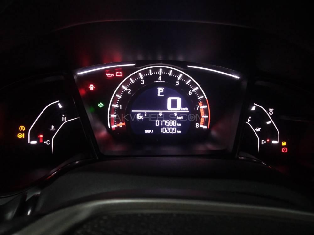 Honda Civic 2018 for Sale in Lahore Honda Civic 2018 for Sale in Lahore Image-11