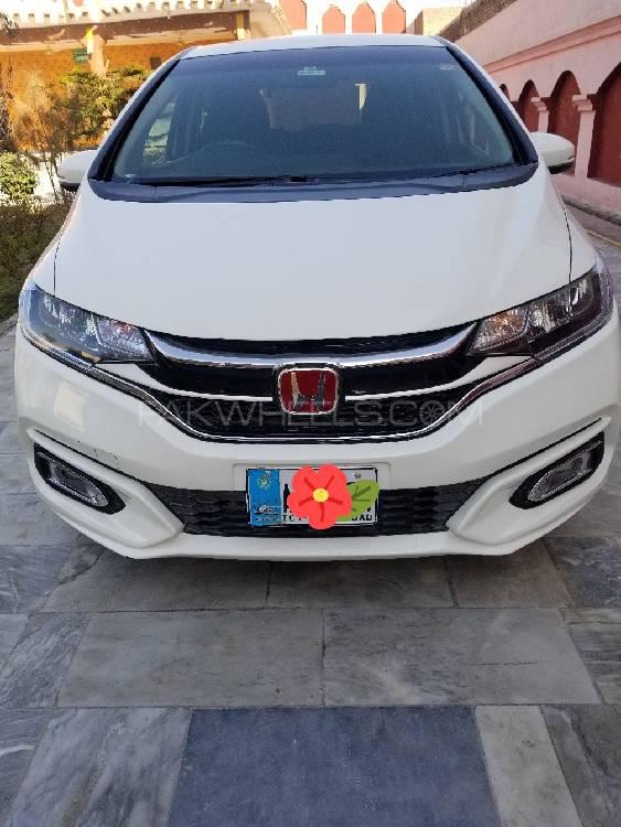 Honda Fit 2017 for Sale in Nowshera Image-1