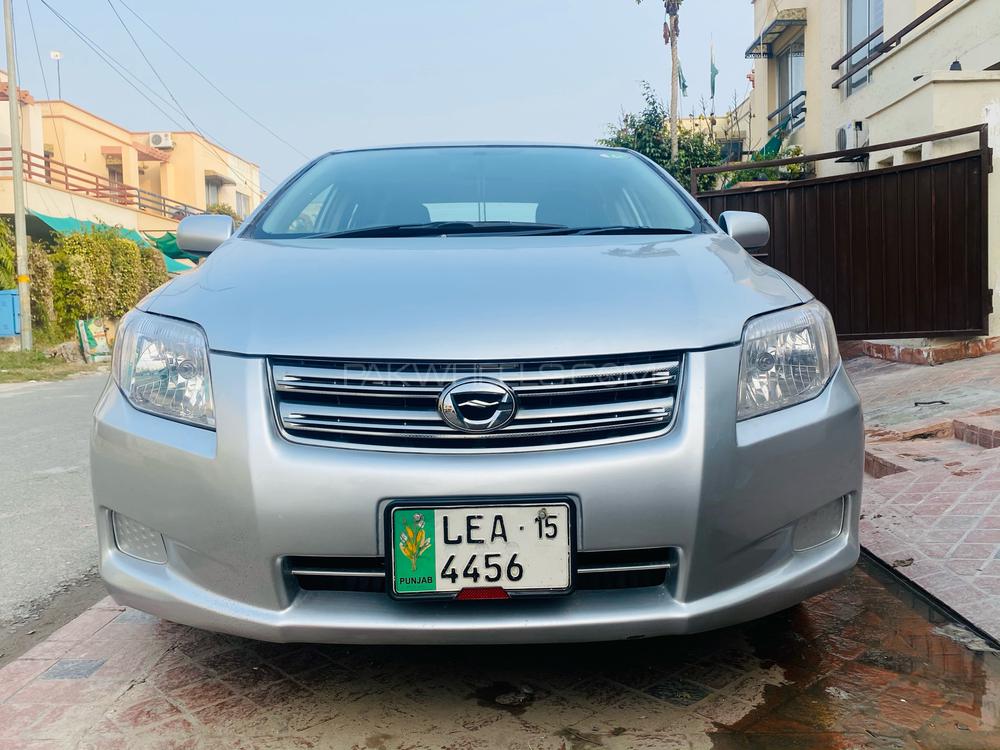 Toyota Corolla Axio 2007 for Sale in Lahore Image-1