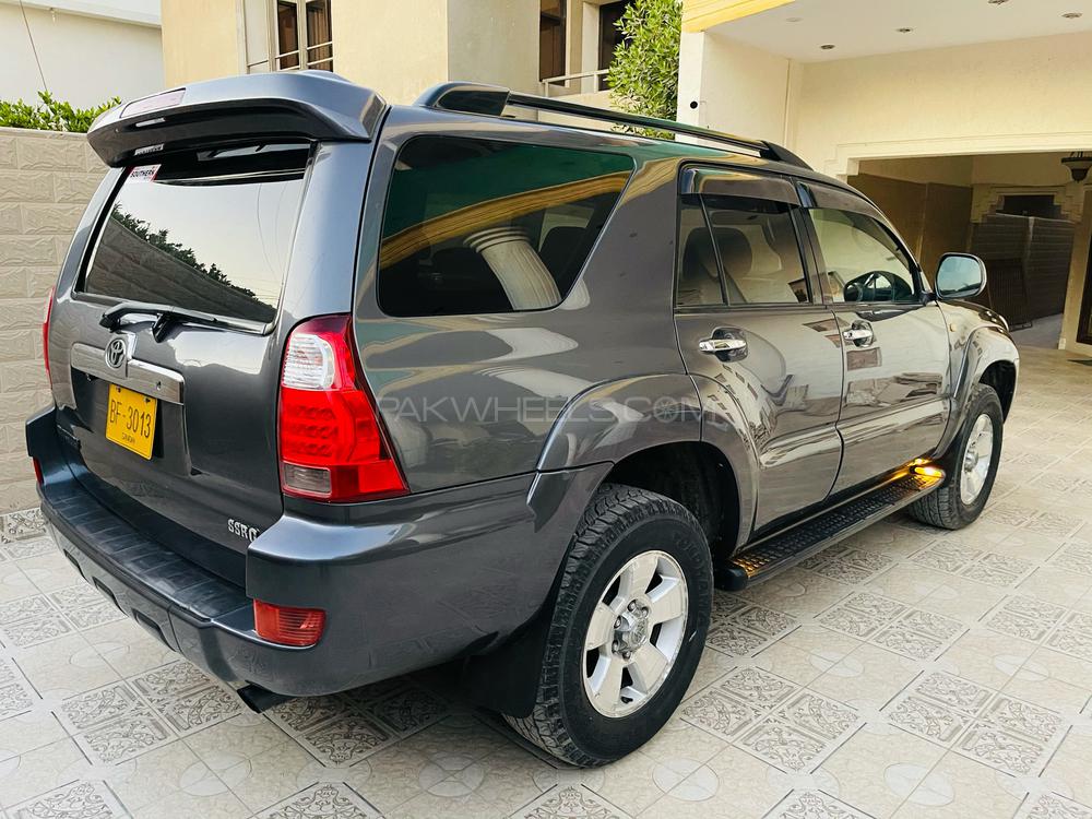 Toyota Surf 2006 for Sale in Karachi Toyota Surf 2006 for Sale in Karachi Image-4