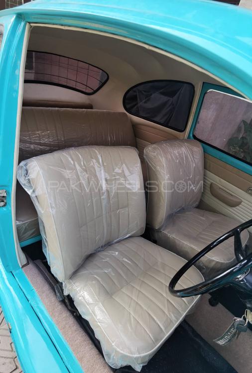Volkswagen Beetle - 1969  Volkswagen Beetle - 1969  Image-3