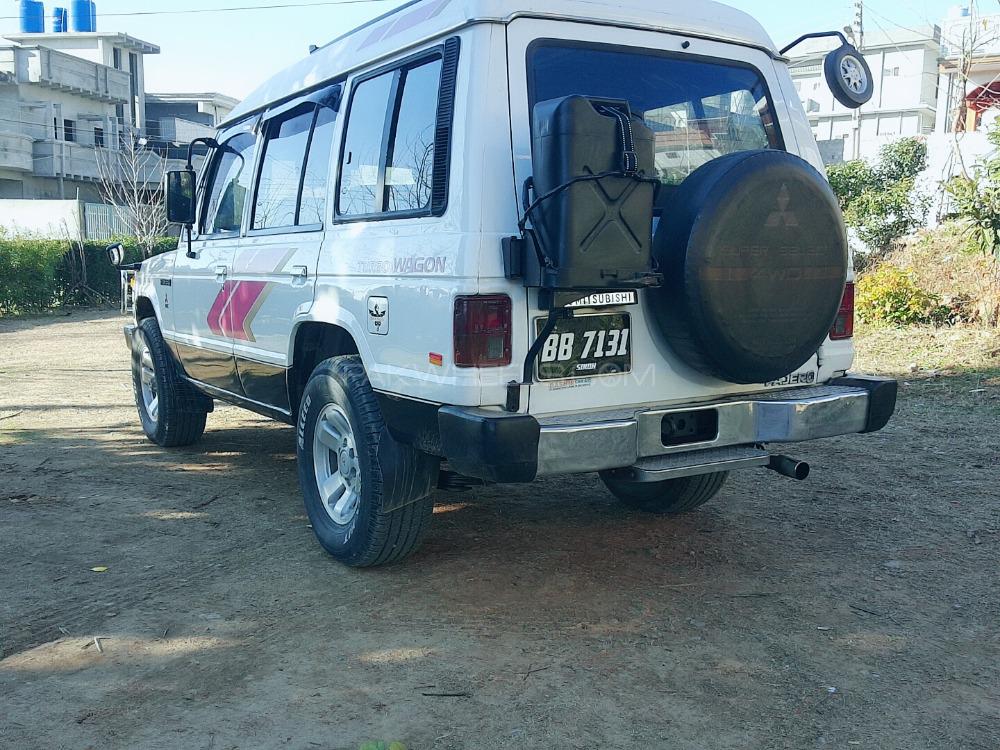 Mitsubishi Pajero 1988 for Sale in Mansehra Mitsubishi Pajero 1988 for Sale in Mansehra Image-16