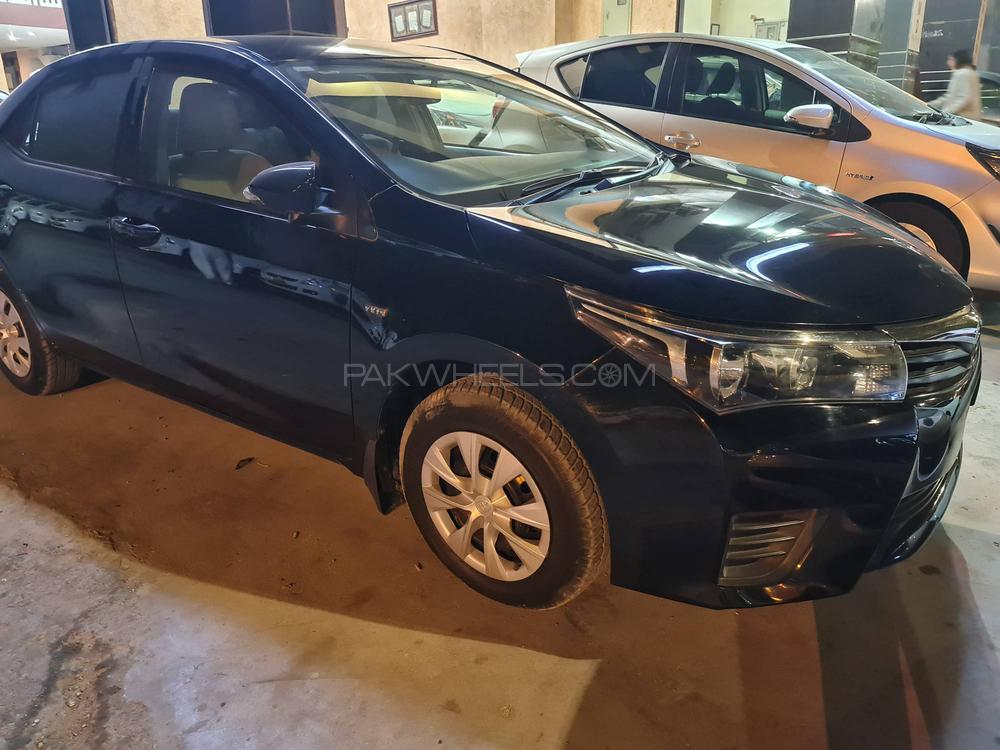 Toyota Corolla 2017 for Sale in Karachi Image-1