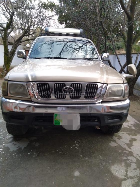Toyota Hilux 2003 for Sale in Abbottabad Image-1